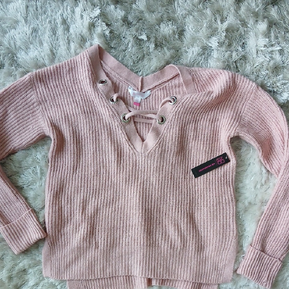 No Boundaries Pink V-Neck Sweater Chunky Knit Cozy